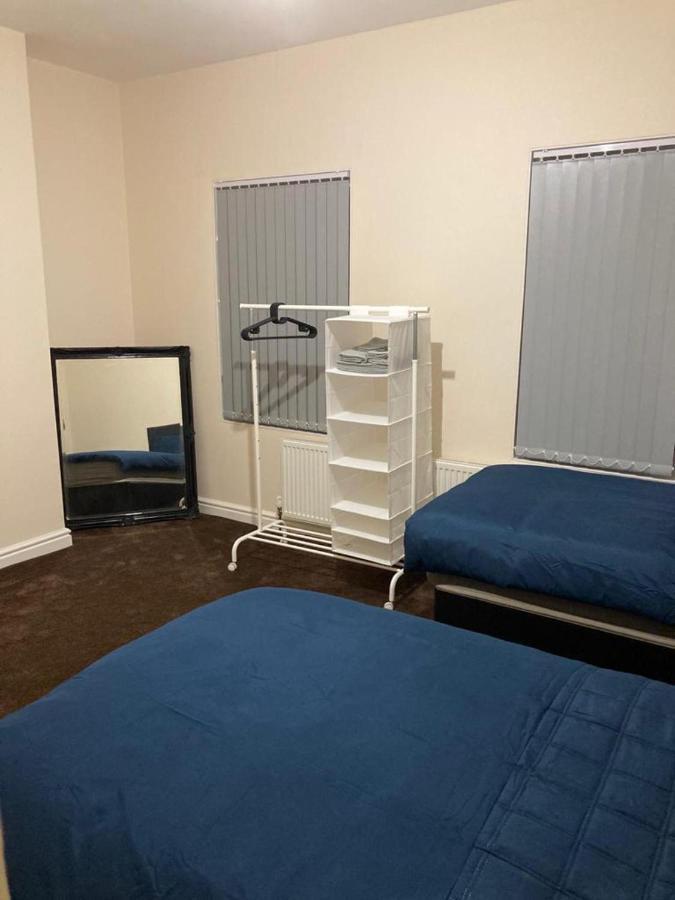 Homely 3-Bed House In Bham 15 Min From City Centre Birmingham Exteriör bild
